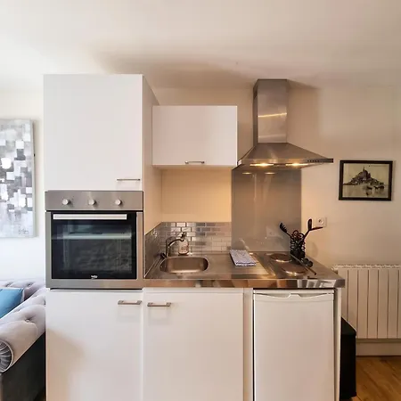 Au Mont Pour Deux Vakantiehuis Pontorson